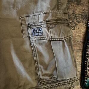 Brown levis cargo utility shorts 38